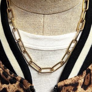 Gold Paper Clip Link Necklace